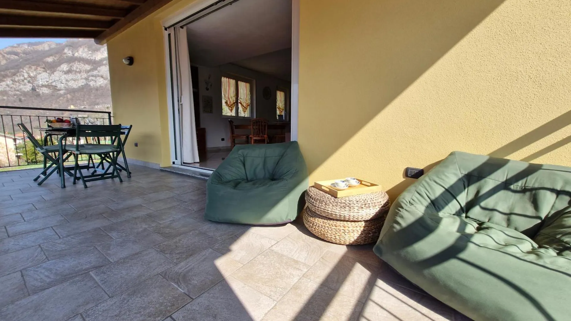 Balcony Lake View Apartment Lierna Olaszország